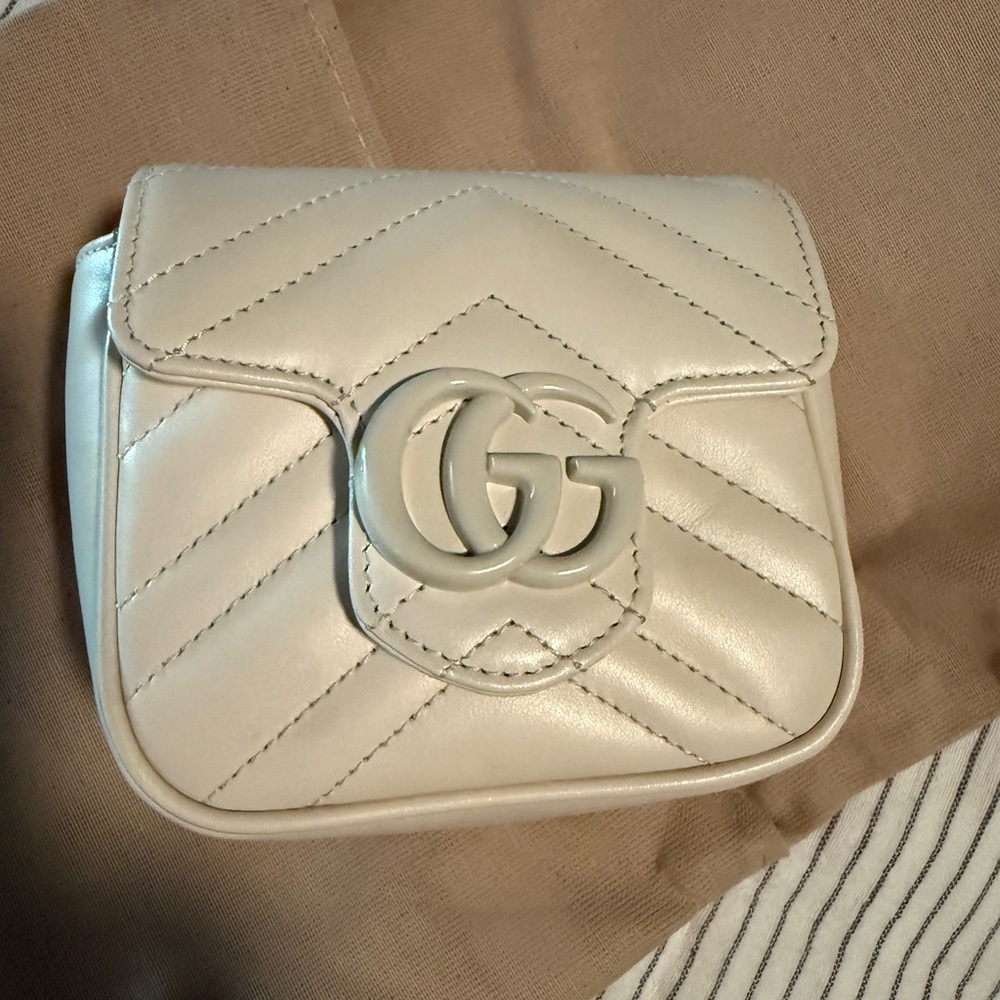 Gucci Matelasse GG Marmont Square Cream Shoulder or Belt Bag - Picture 6 of 13